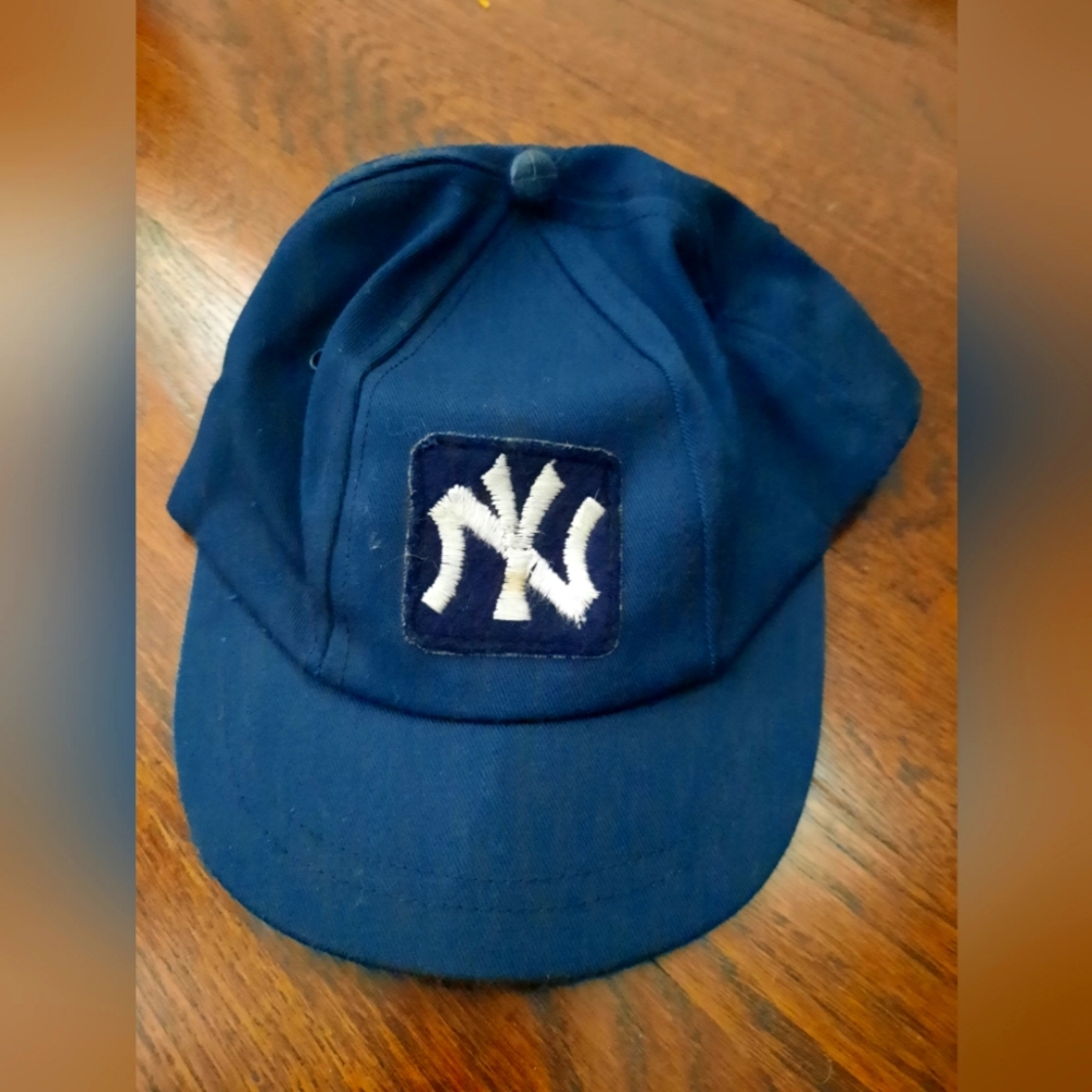 Vintage Yankees United Hatters Cap